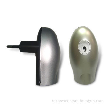 Mobile Phone Chargers with 5 to 12V DC Output Voltage and 500mA Output Current